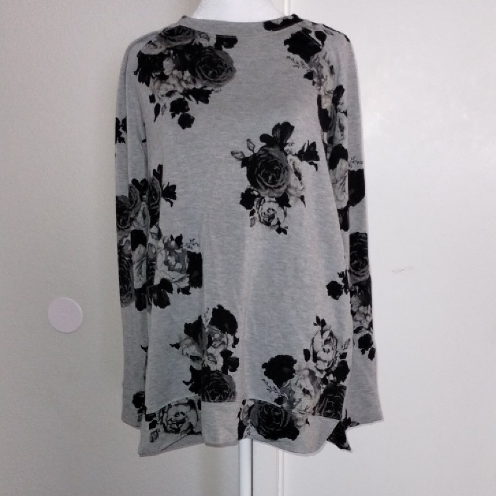 Tahari Floral Gray Women's Top